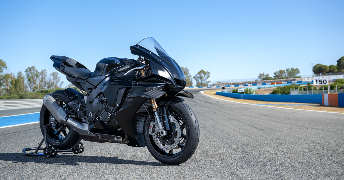 Yamaha R1 2025 